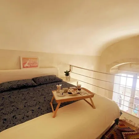 Appartamento Lovely 2-bed In Siracusa